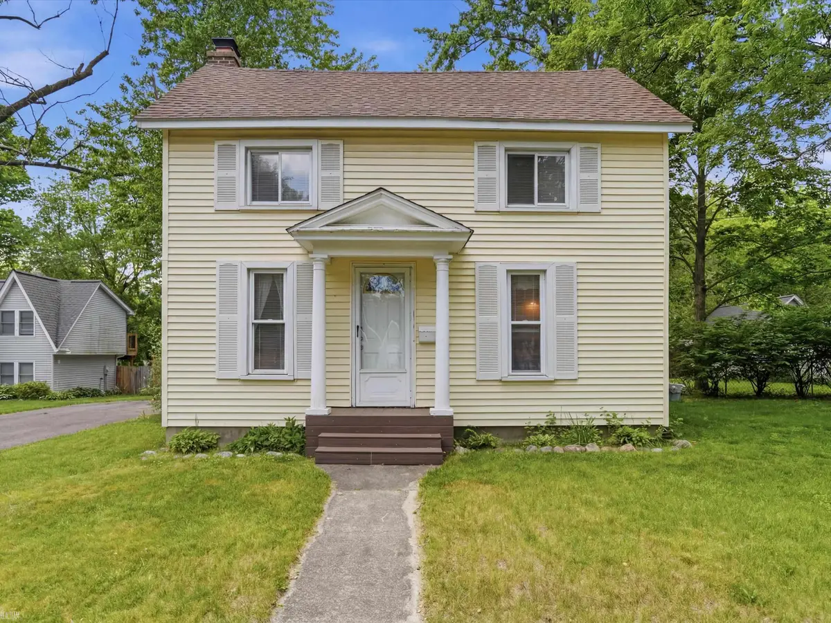 328 S 3rd, Brighton, MI 48116 - #1