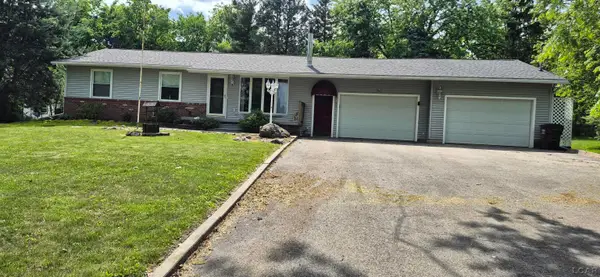 3278 Bent Oak, Adrian, MI 49221