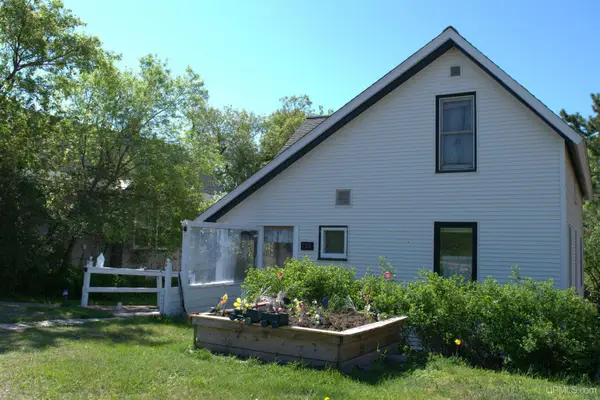 726 N Lincoln, Hancock, MI 49930