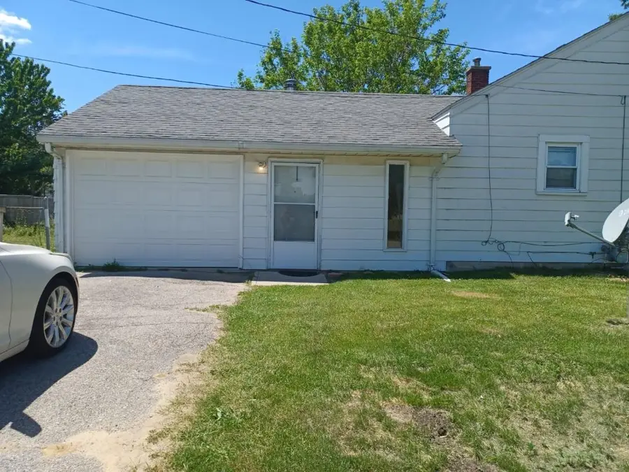 3074 E Atherton, Burton, MI 48529 - #2