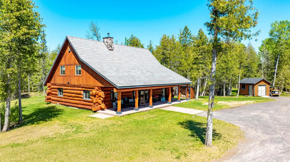 9471 North Coast Shores, Copper Harbor, MI 49918 - #1