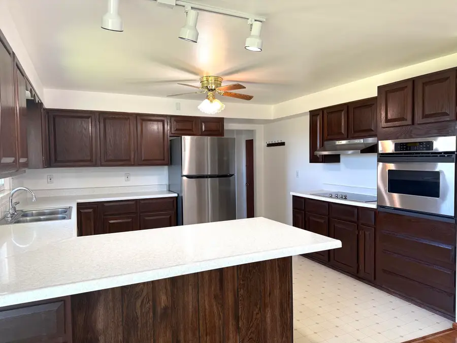 457 E Center, Essexville, MI 48732 - #3