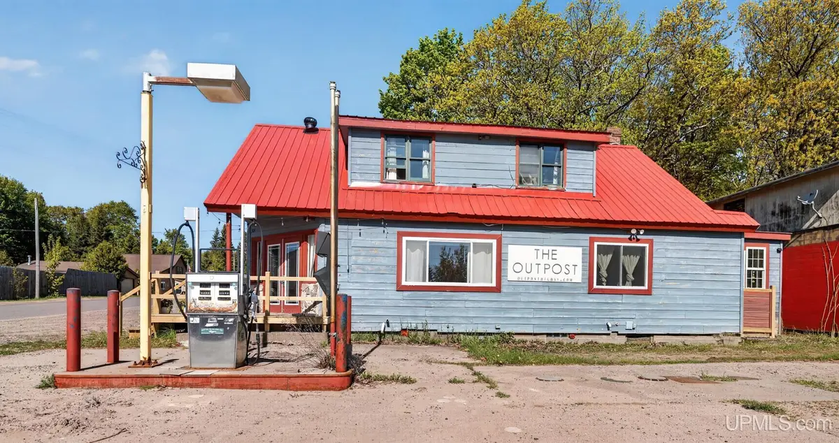 300 Bensinger, Marquette, MI 49808 - #1