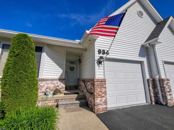 934 Lighthouse, Marysville, MI 48040