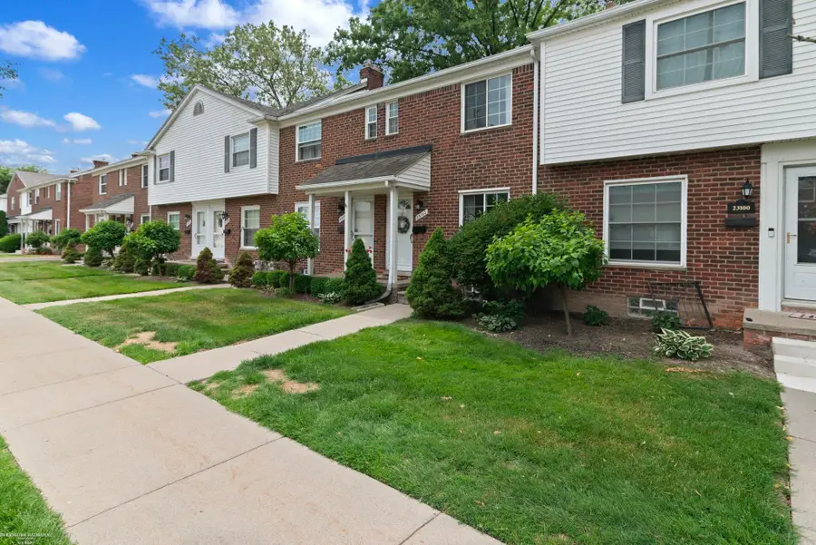 23102 Marter, Saint Clair Shores, MI 48080 - #3