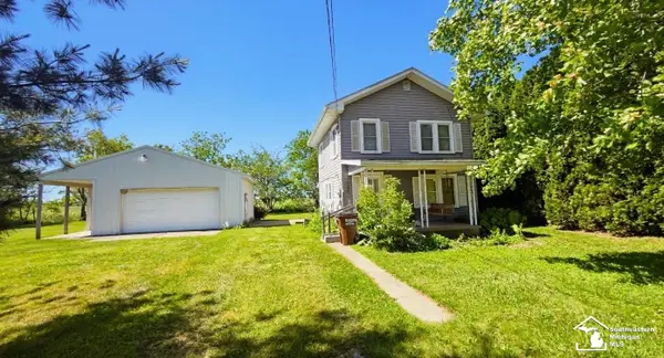 3783 Kelly, La Salle, MI 48145