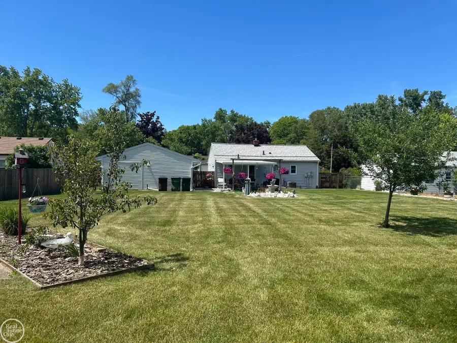 5700 Parkdale, Shelby, MI 48317 - #2