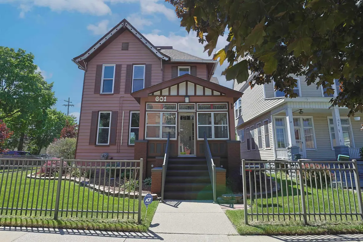 601 N Van Buren, Bay City, MI 48708 - #1