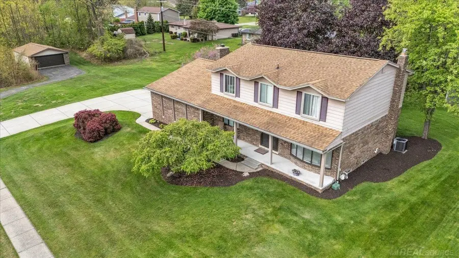 55767 Sandy, Shelby, MI 48316 - #3