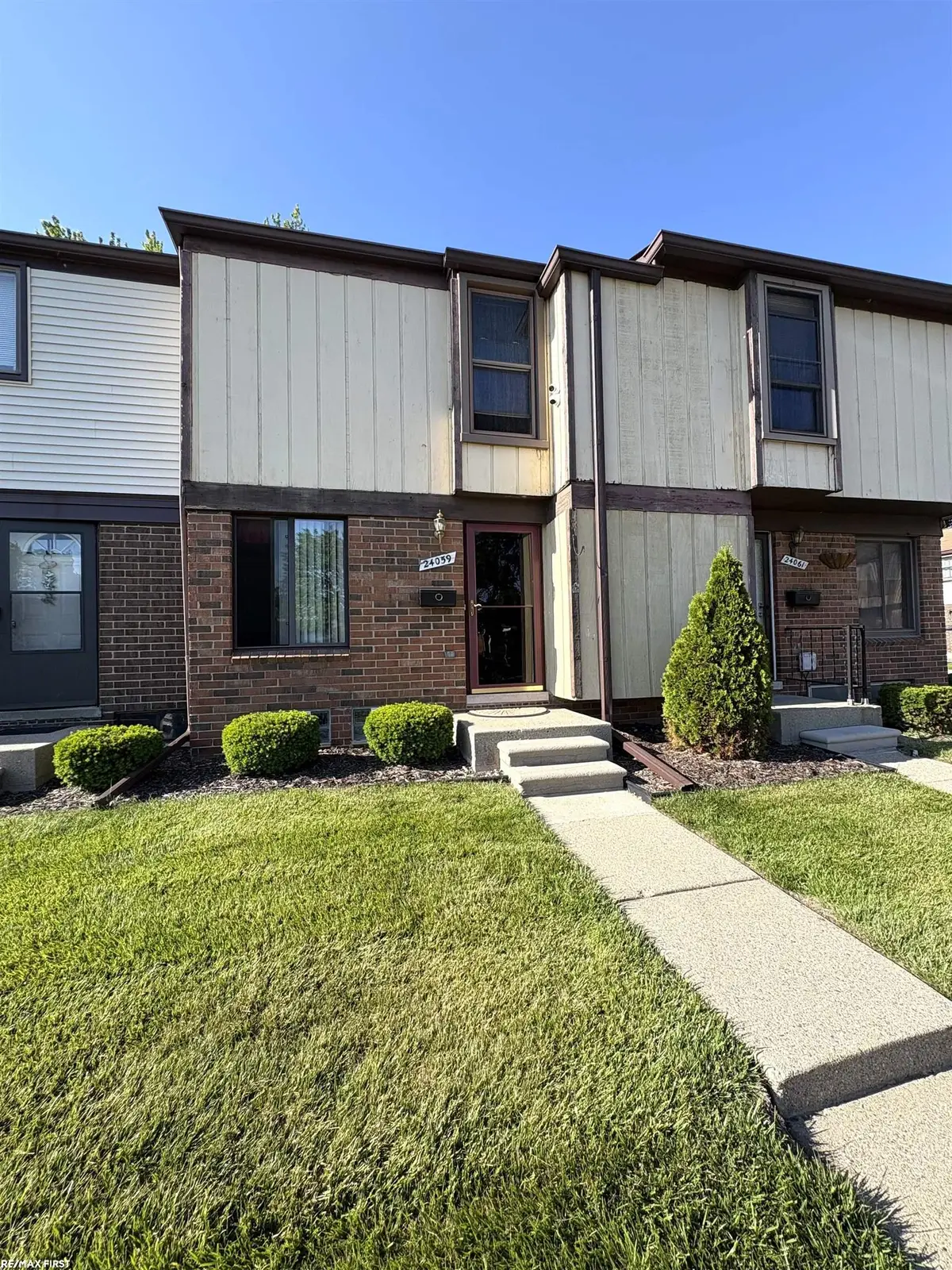 24059 Grange, Clinton Township, MI 48036 - #1