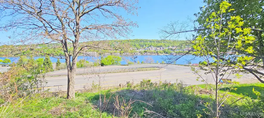 800 W South, Houghton, MI 49931 - #2