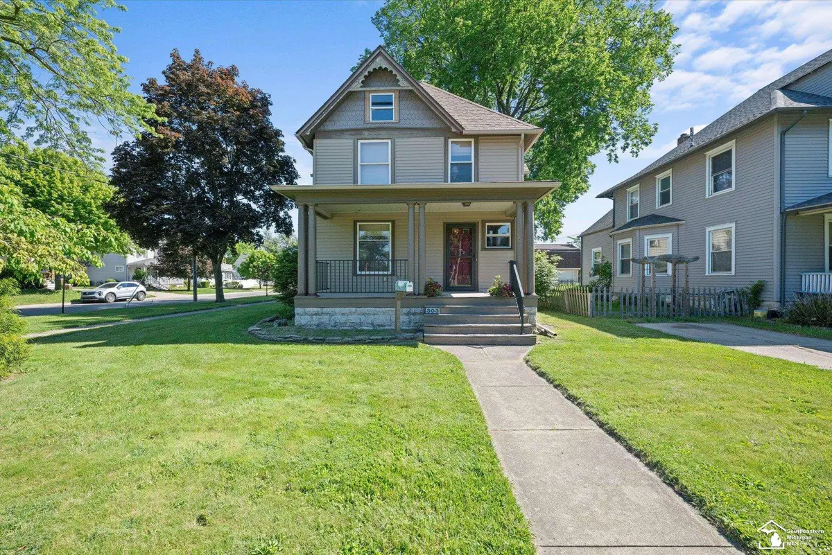 303 E 6th, Monroe, MI 48161 - #1