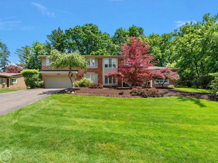 4547 Valleyview, West Bloomfield, MI 48323 - #2