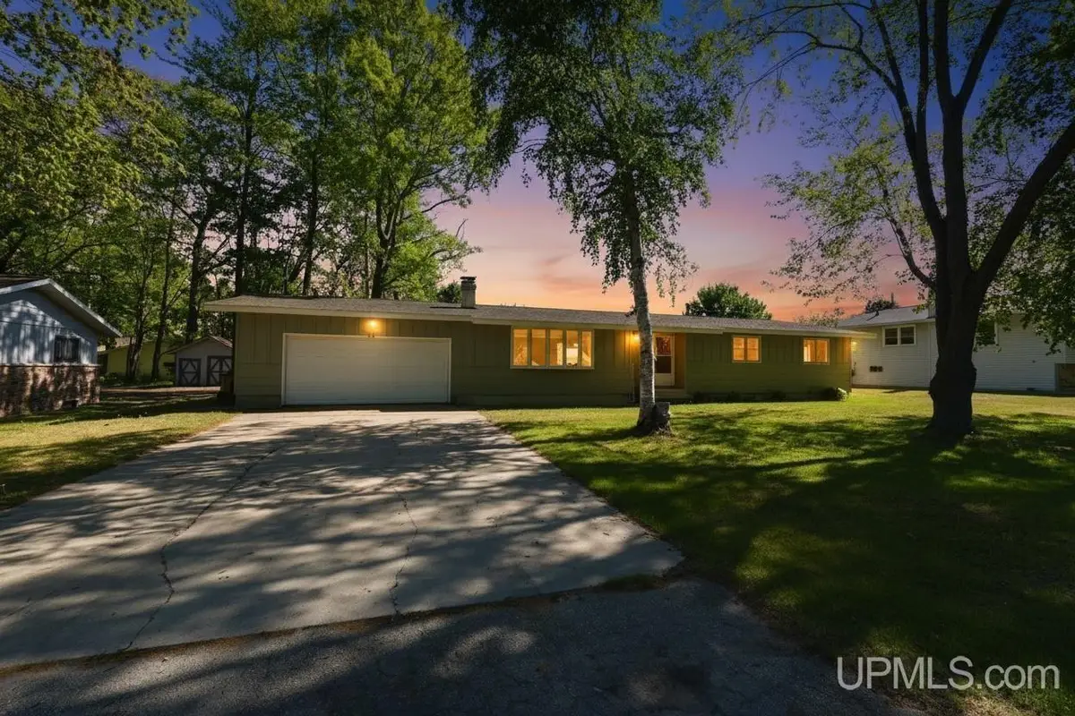 5737 S Oak Park 17.5, Wells, MI 49894 - #1