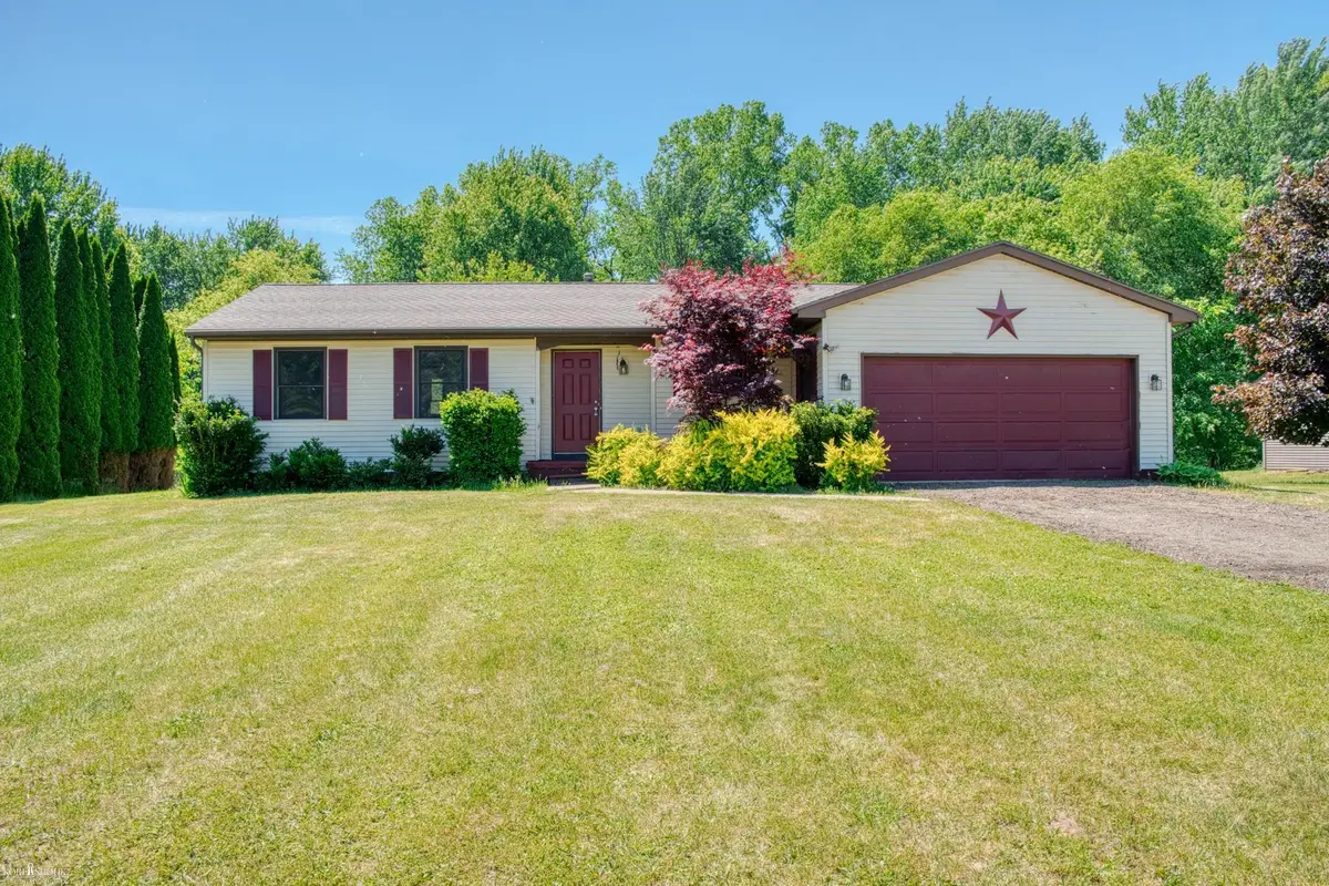 3083 Meadow Brook, Owosso, MI 48867 - #1