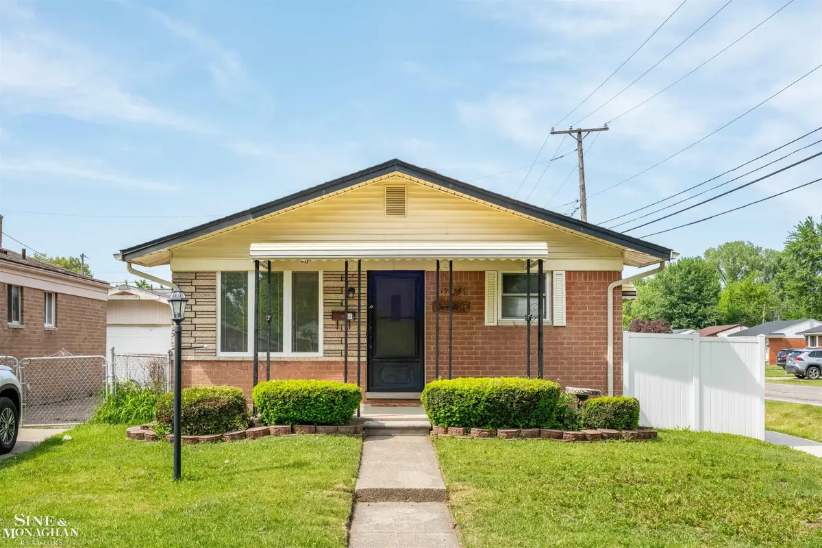19655 Opal, Clinton Township, MI 48035 - #1
