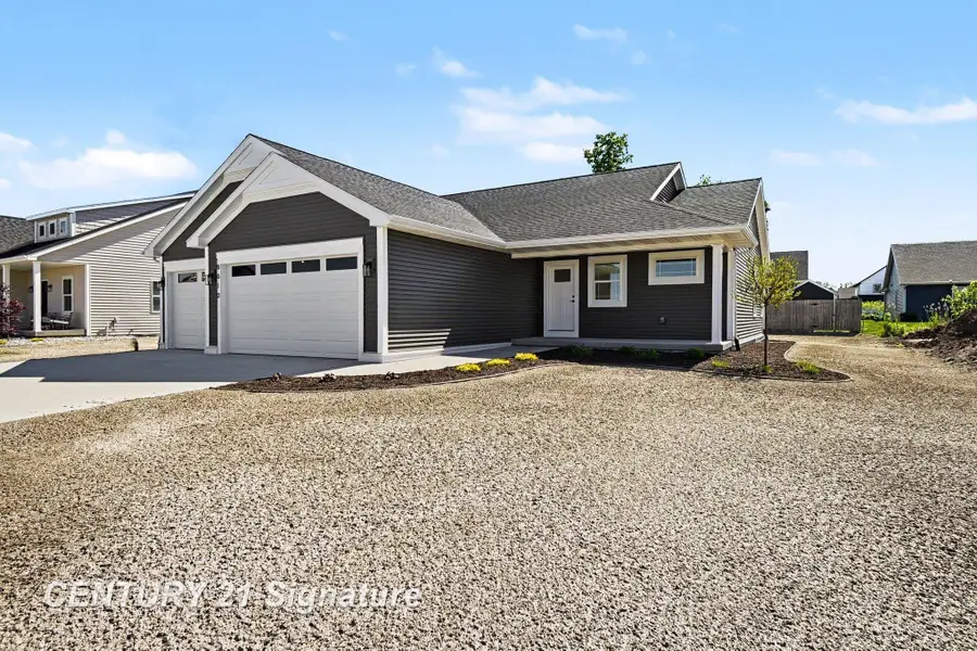 8610 Foxtail, Freeland, MI 48623 - #2