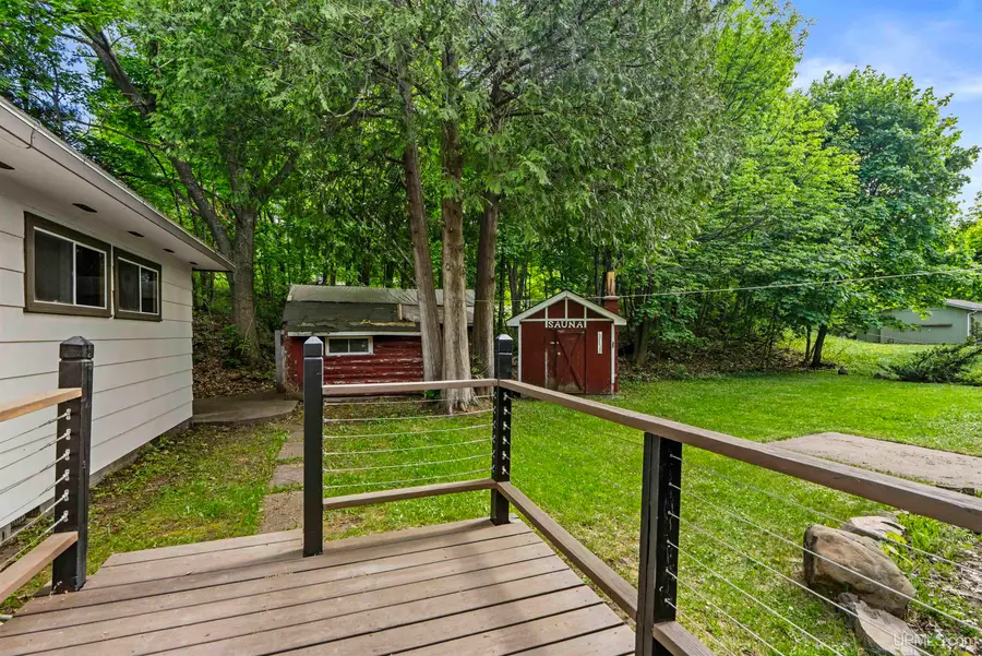 115 Calverley, Houghton, MI 49931 - #2