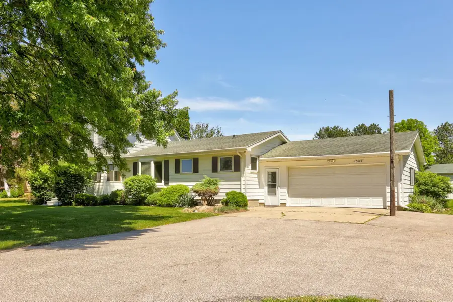 1305 S Gera, Frankenmuth, MI 48734 - #3