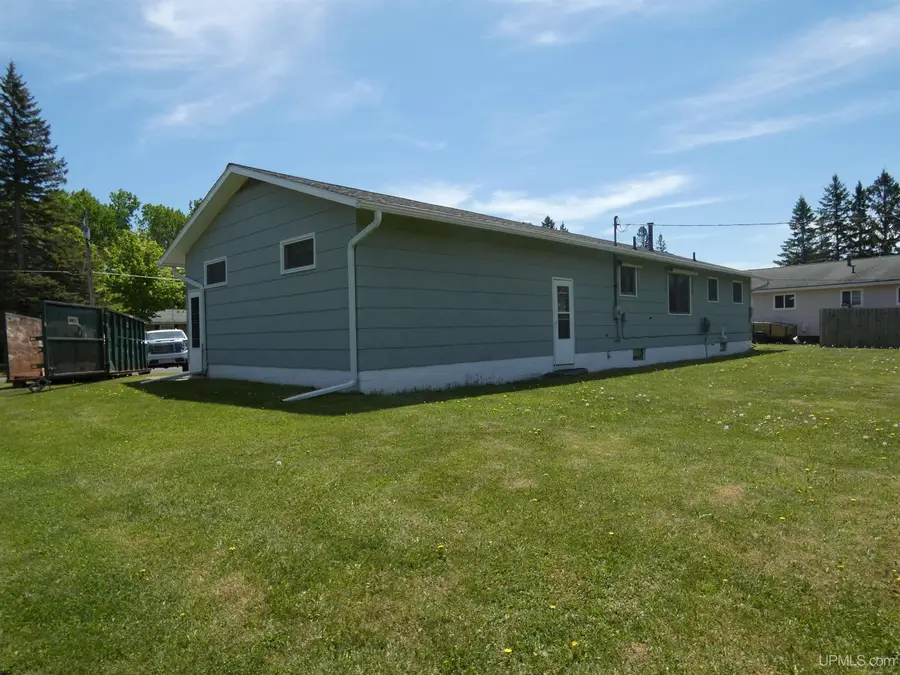 16 Hemlock, White Pine, MI 49971 - #2