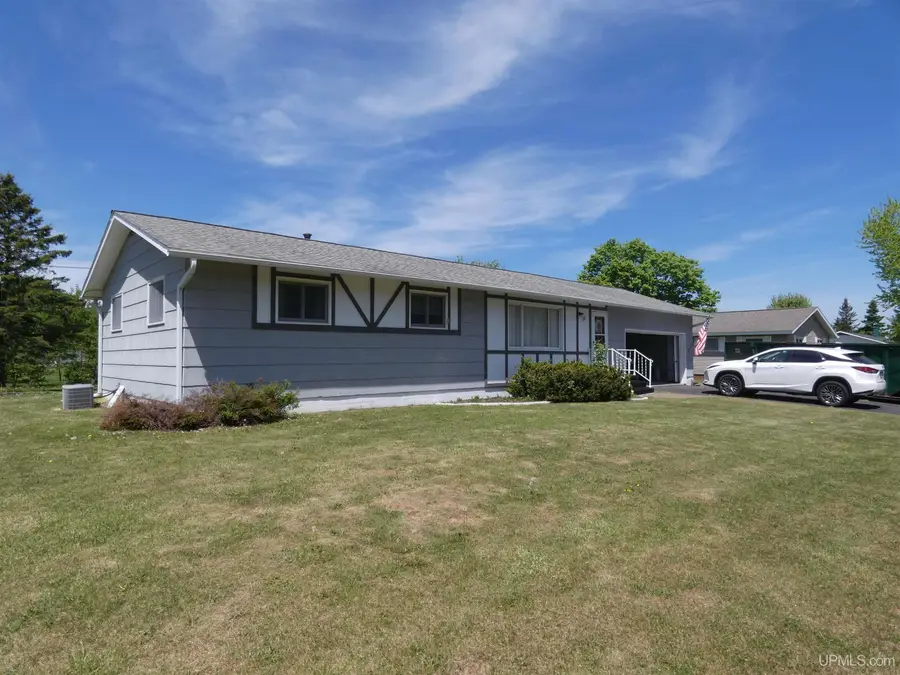 16 Hemlock, White Pine, MI 49971 - #3