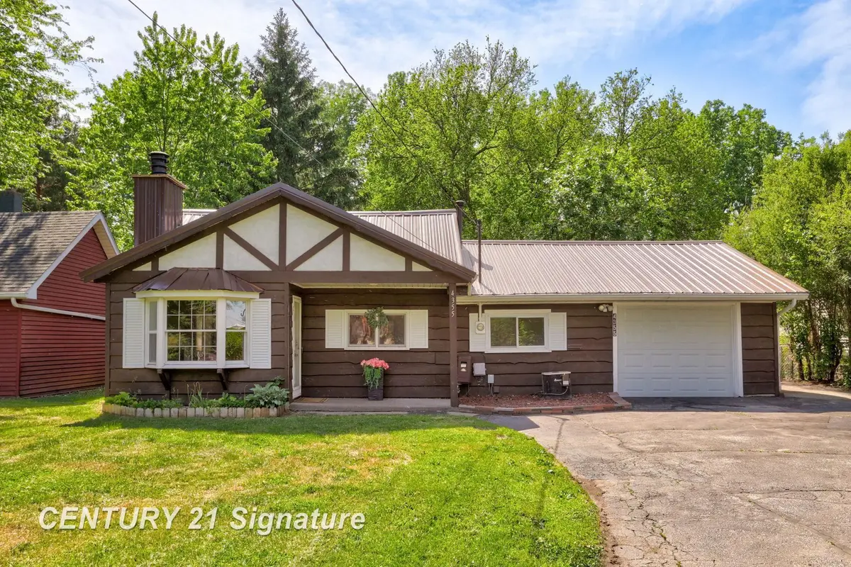 4355 N Michigan, Saginaw, MI 48604 - #1