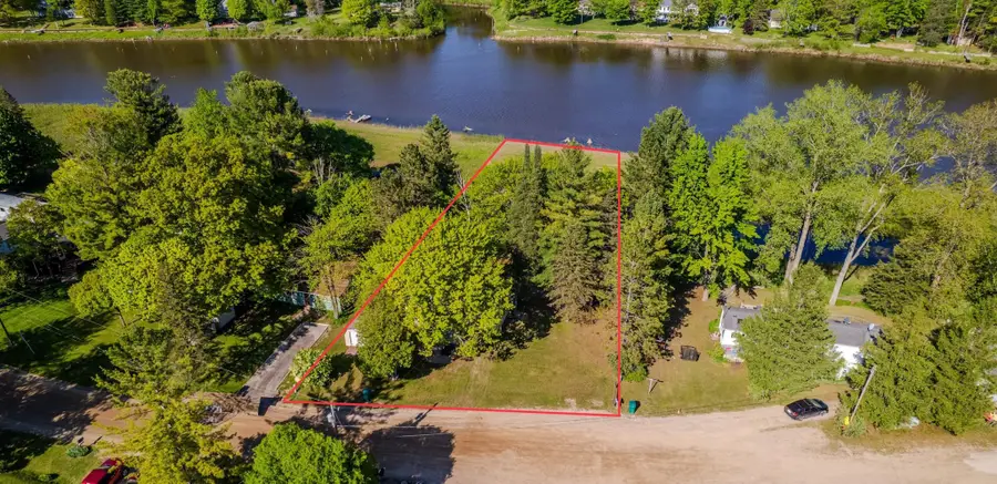 524 Hilo, Gladwin, MI 48624 - #2