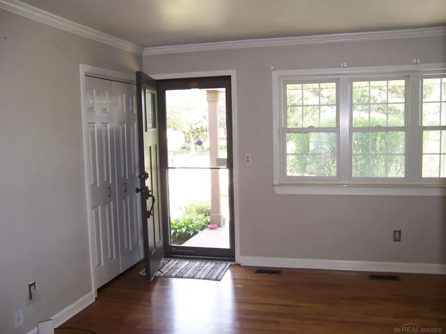15959 Dugan, Roseville, MI 48066 - #2