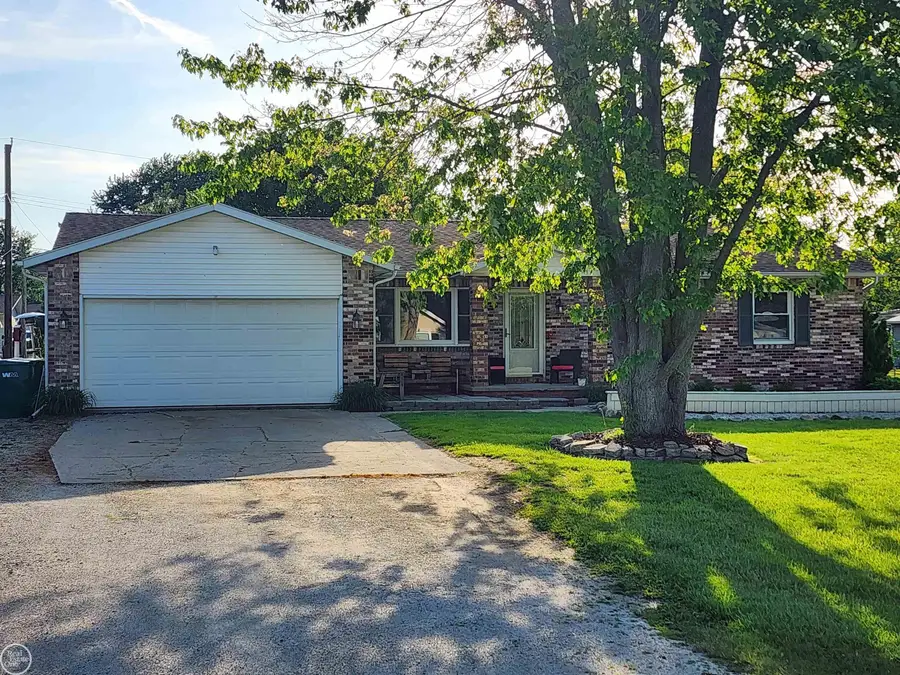 2919 Eastland, Port Huron, MI 48060 - #3