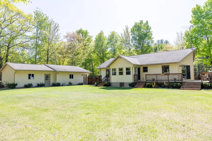 70 Feather Ridge, Marquette, MI 49855 - #3