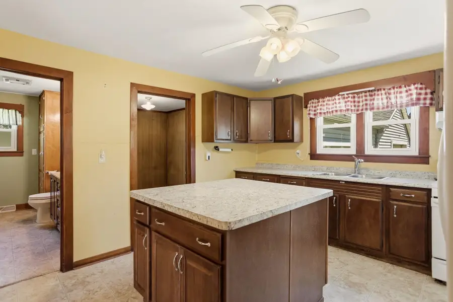 359 Gaway, Vassar, MI 48768 - #3