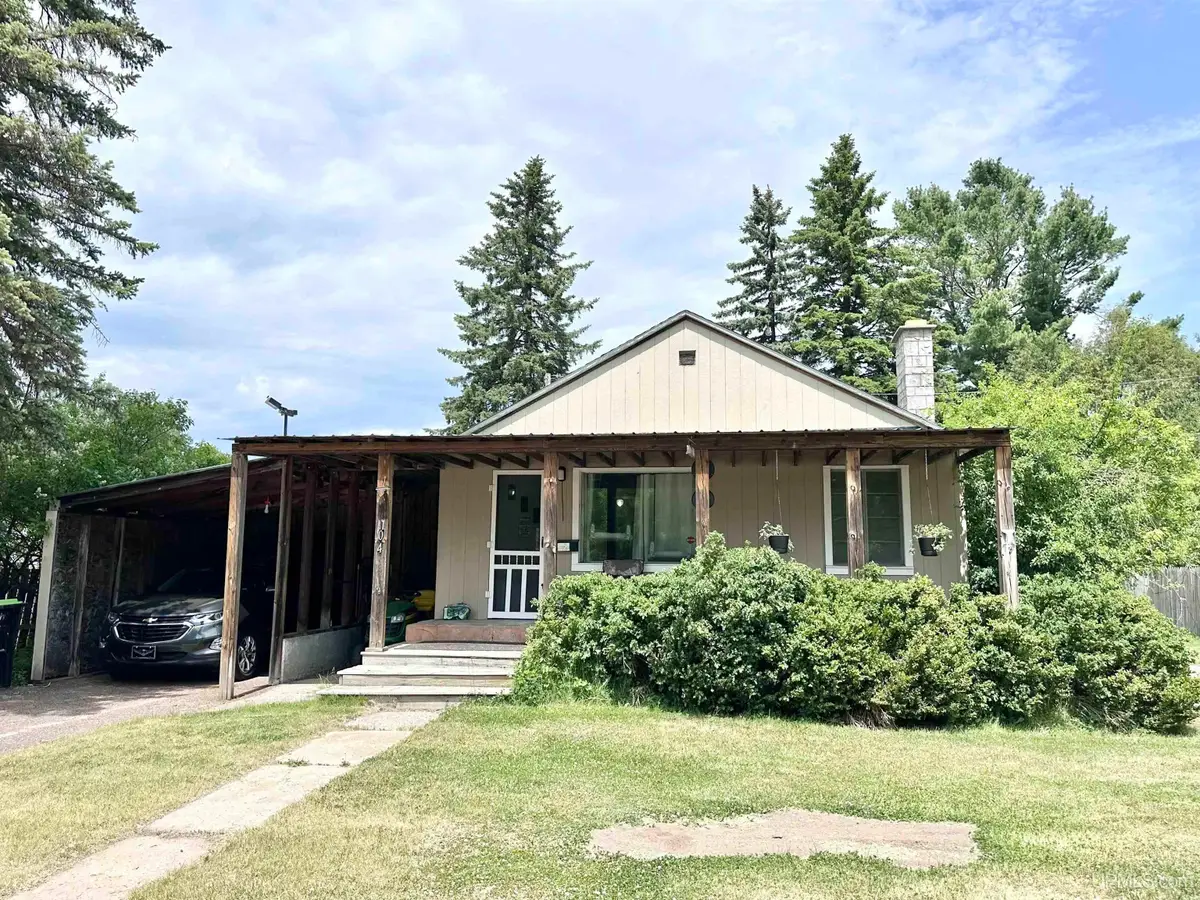 104 3rd, Iron Mountain, MI 49801 - #1