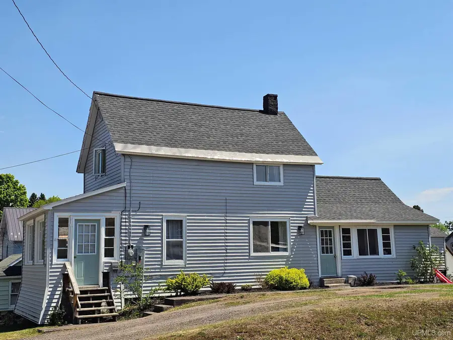 51704 Maple, Hubbell, MI 49934 - #2