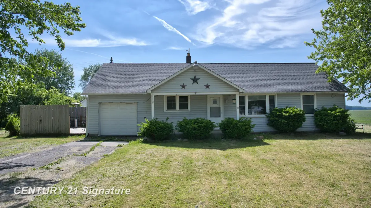 5940 East, Saginaw, MI 48601 - #1