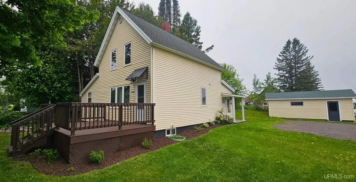 47619 2nd, Houghton, MI 49931 - #1