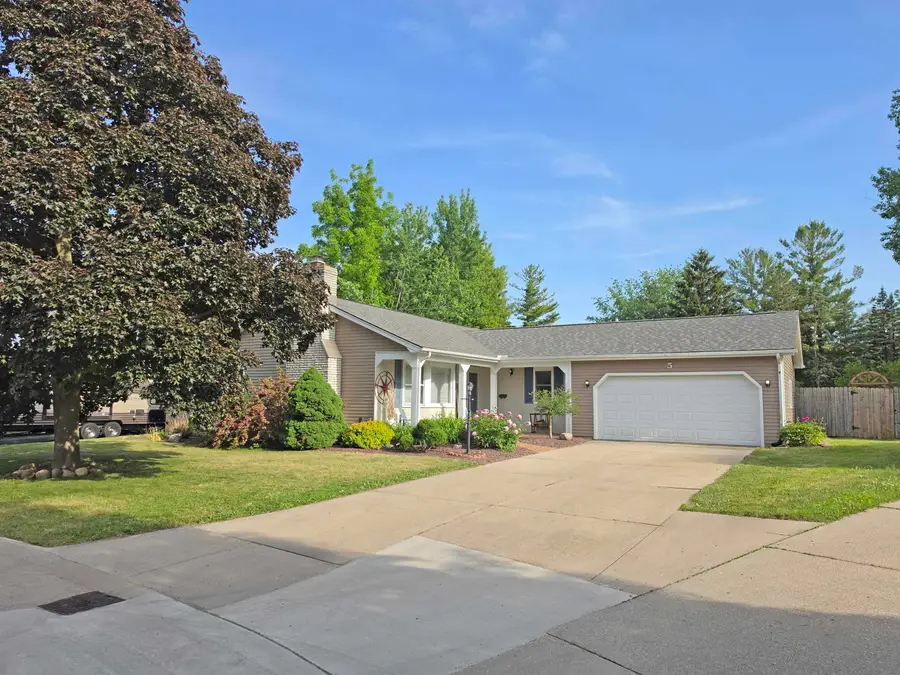 5 Brian Scott, Saginaw, MI 48602 - #3