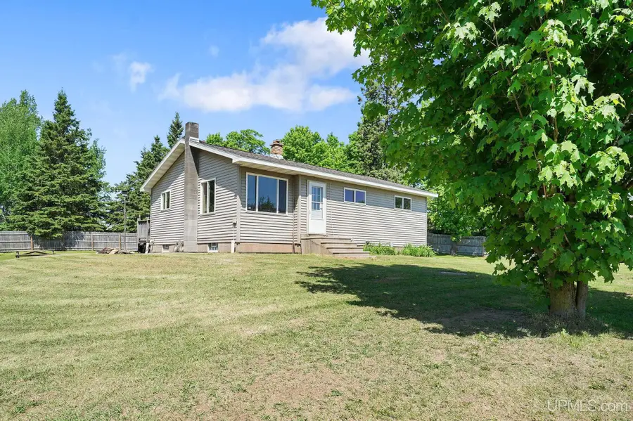 N5797 Eben, Eben Junction, MI 49825 - #2