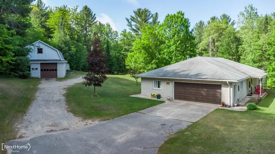 1557 W Eddy School, Bellaire, MI 49615 - #2