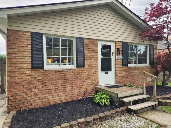 26058 Lamour, Harrison Twp, MI 48045