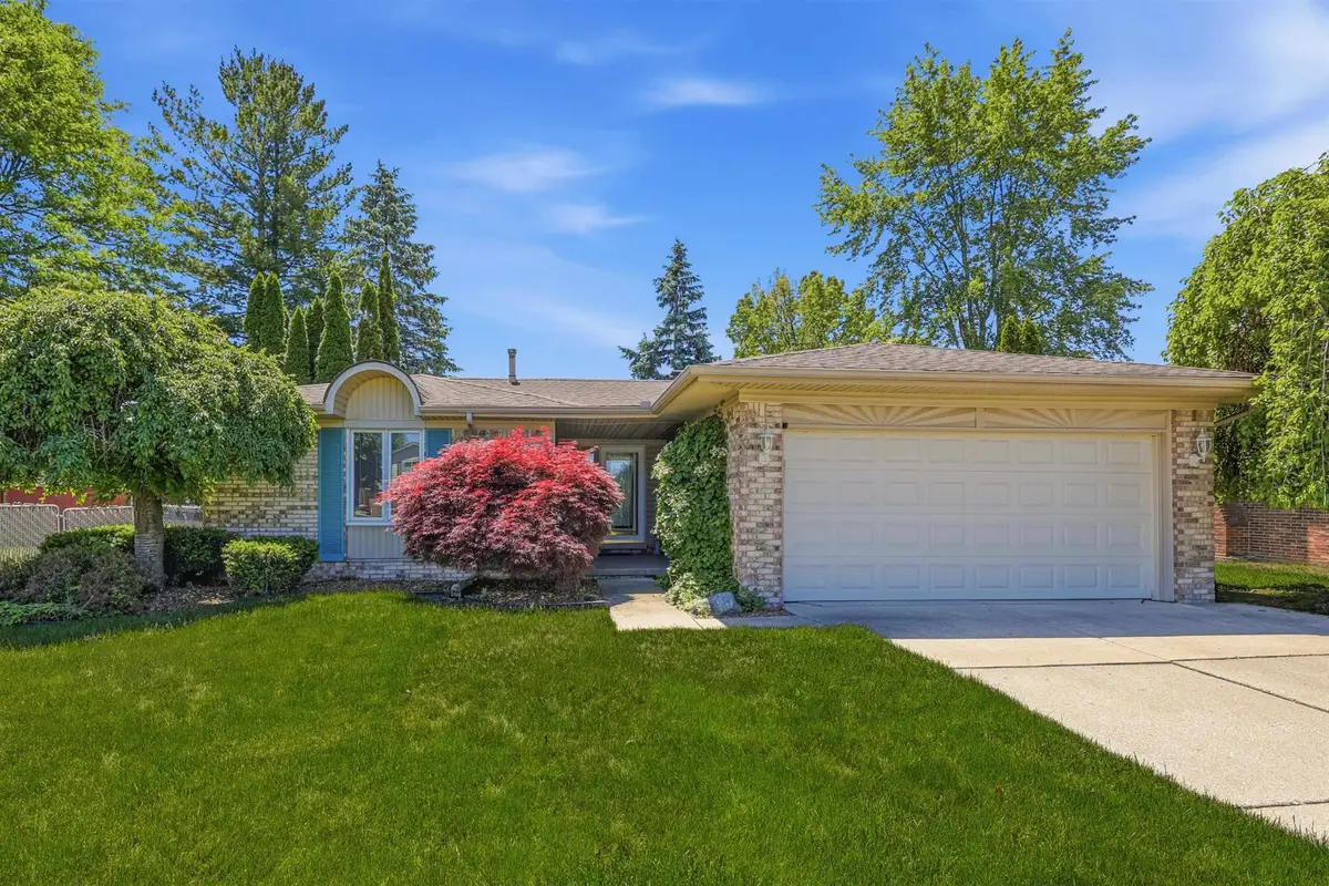 19688 Rich, Clinton Township, MI 48038 - #1