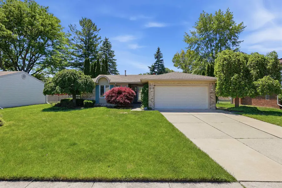 19688 Rich, Clinton Township, MI 48038 - #2