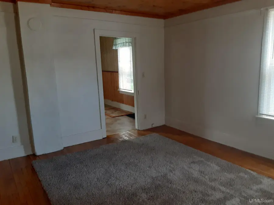 35 Pennsylvania, Montreal, WI 54550 - #2