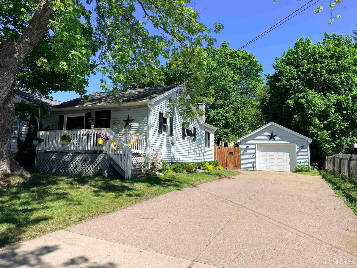 340 Mesnard, Marquette, MI 49855 - #1
