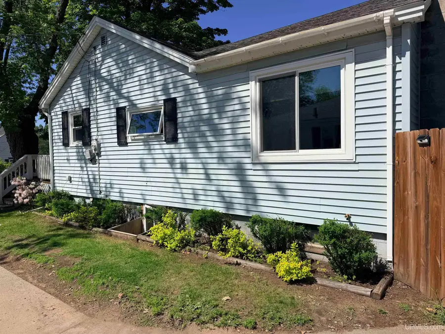 340 Mesnard, Marquette, MI 49855 - #3