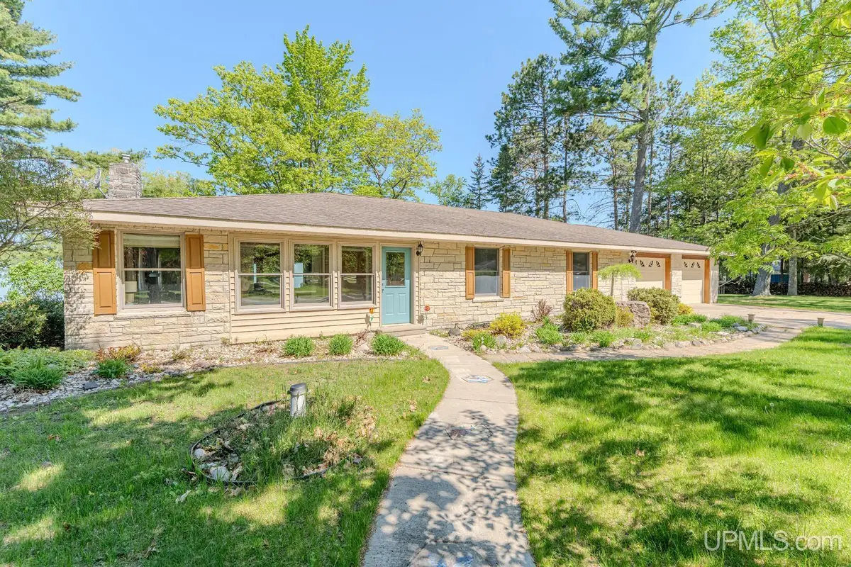 805N Indian, Manistique, MI 49854 - #1