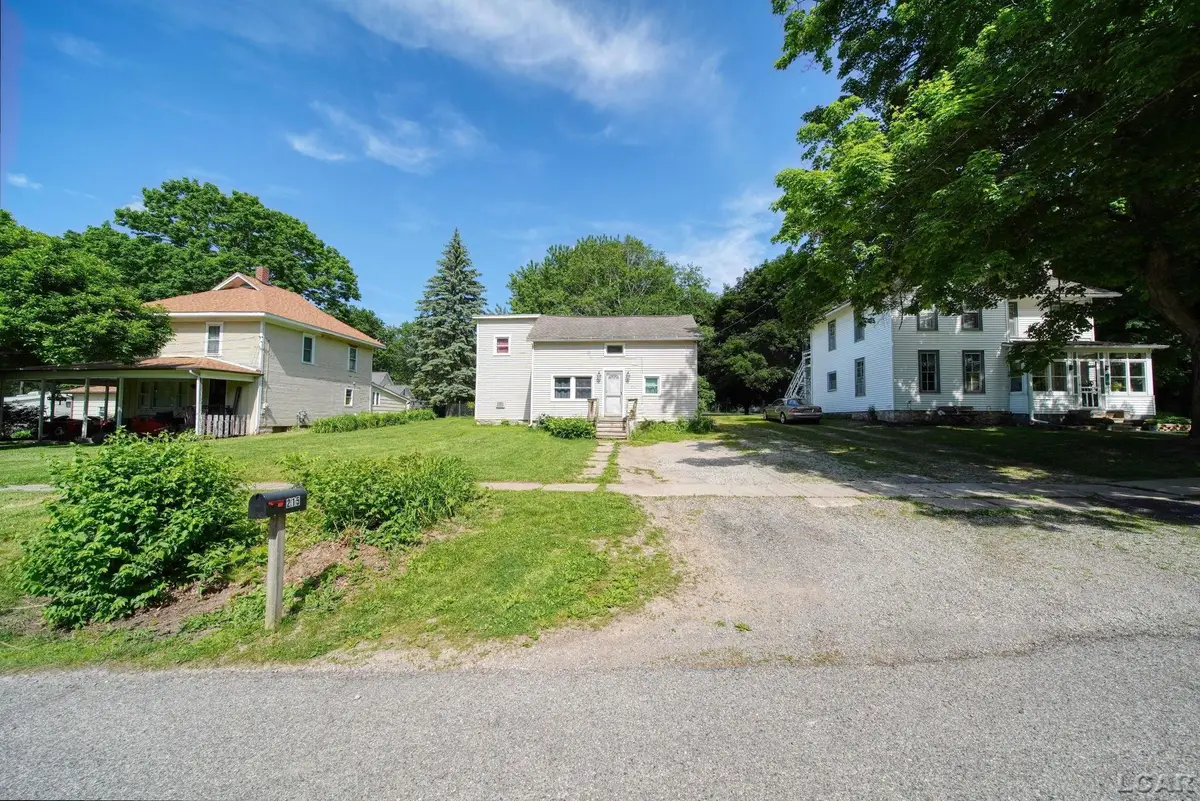 215 S Jackson, Addison, MI 49220 - #1
