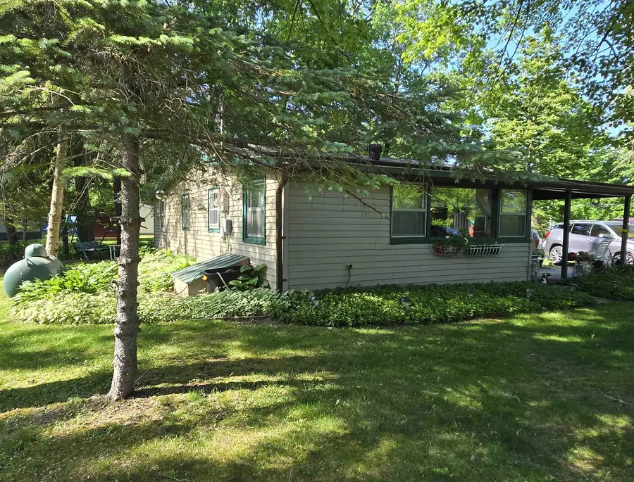 5061 Wedgewood, Harrison, MI 48625 - #2
