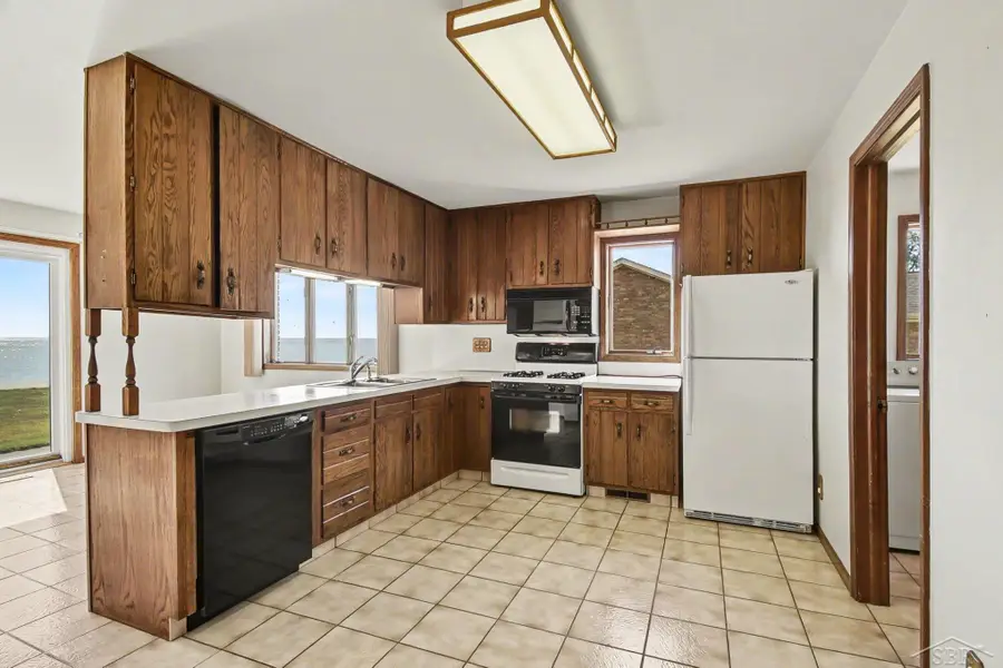 381 S Linwood Beach, Linwood, MI 48634 - #3