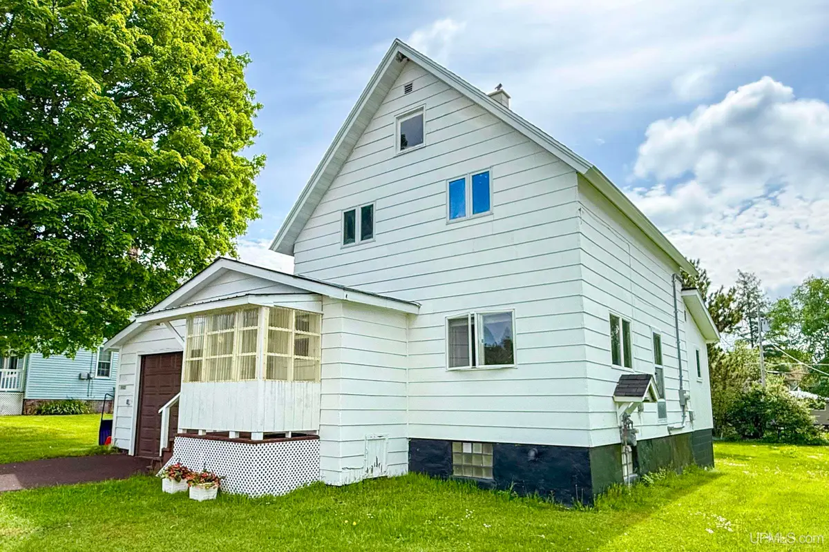 57422 Rockland, Calumet, MI 49913 - #1