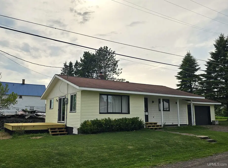 55823 Hancock, Calumet, MI 49913 - #3